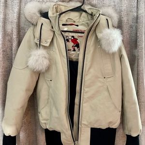 Moose Knuckles coat bone color size medium